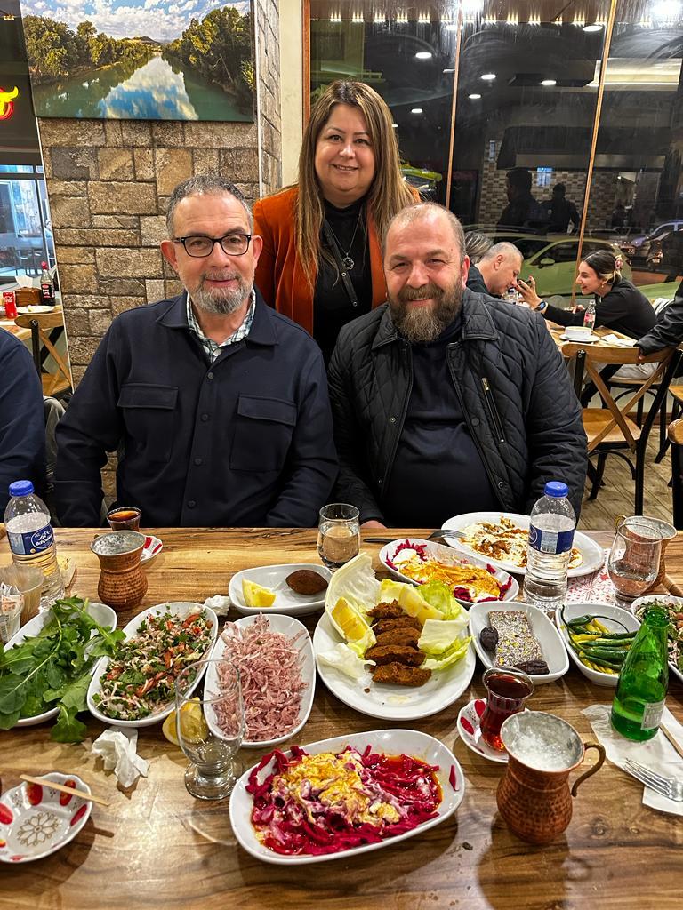 Misafirimizle kare